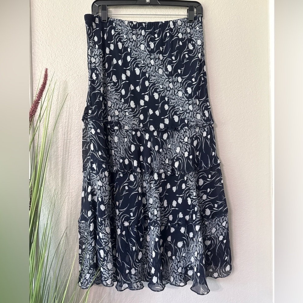 #630 Sarah Michelle chiffon navy blue/gray Ankle length skirt size large